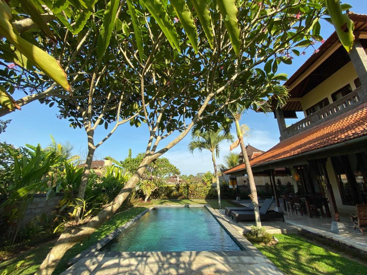 Rumah Dadong Ubud Esterno foto